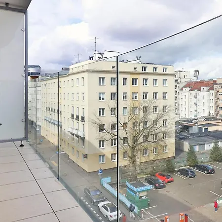 Batorego 7 Premium With Parking By Renters Apartament