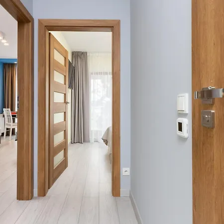 Batorego 7 Premium With Parking By Renters Gdynia