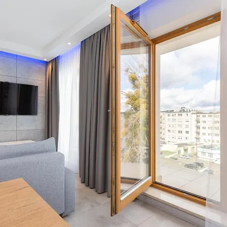 Апартаменты Batorego 7 By Renters *