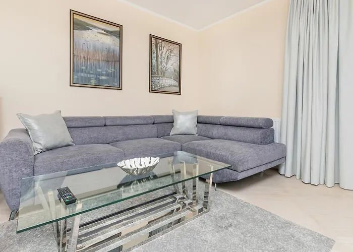 Batorego 7 By Renters *