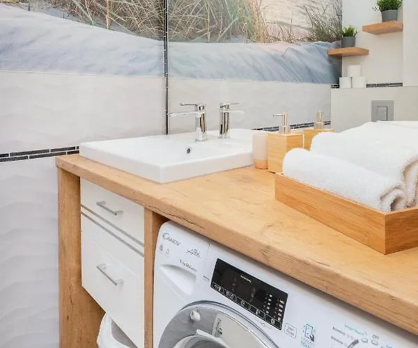 Lägenhet Batorego 7 By Renters Gdynia