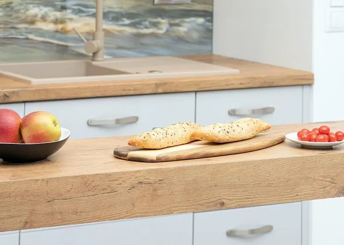 Batorego 7 By Renters